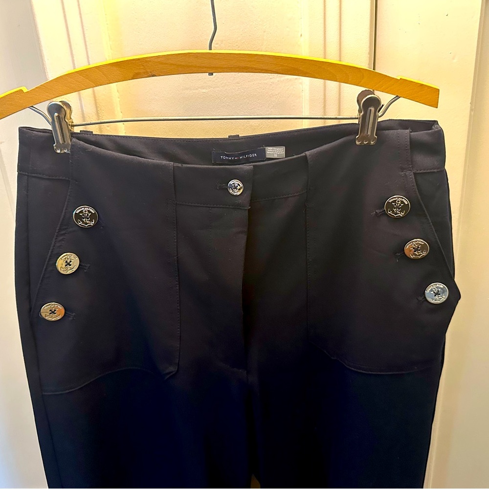 Tommy Hilfiger size 10 navy sailor slack
